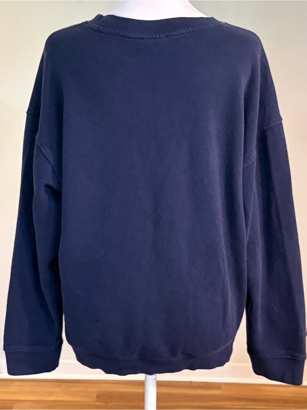 GAP Logo Crewneck Sweatshirt, Navy Blue, Gray & White, Women’s Small - Picture 3 of 7
